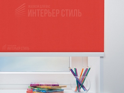 Карина красный