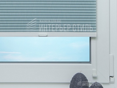 Капри светло-голубой