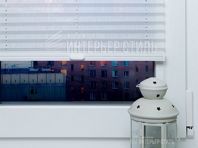 Авиано белый